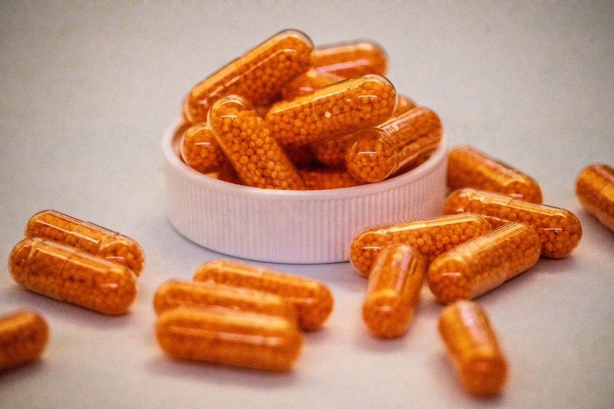 Expert review of supplement content articles